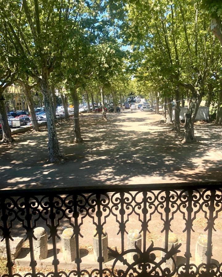 Au Bout Du Pre Otel Pézenas Dış mekan fotoğraf