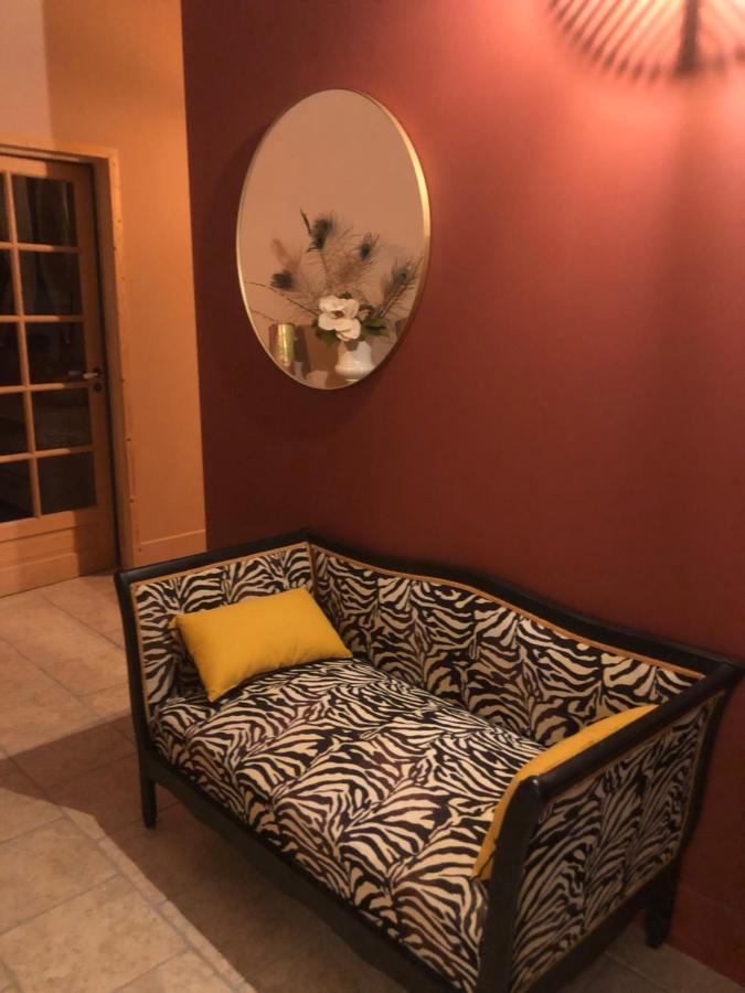 Au Bout Du Pre Otel Pézenas Dış mekan fotoğraf