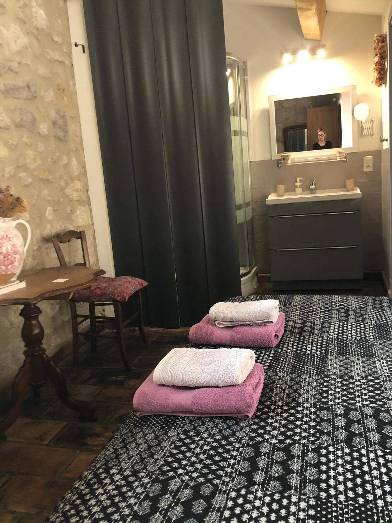Au Bout Du Pre Otel Pézenas Dış mekan fotoğraf